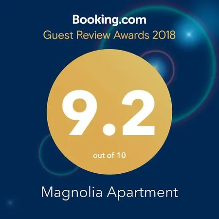 Magnolia Terazze Street Parking شقة