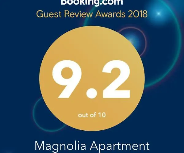 Magnolia Terazze Street Parking Apartment Apartment